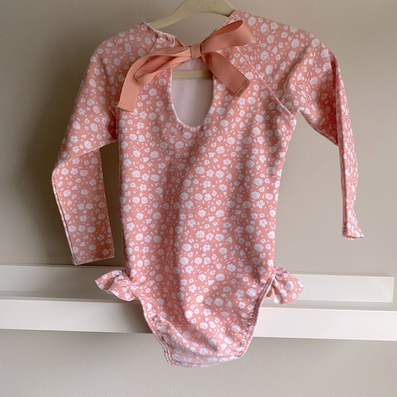 *SOLD* Minnow swim antique floral pink baby rashguard bathing suit size 1 - Picture 3 of 6